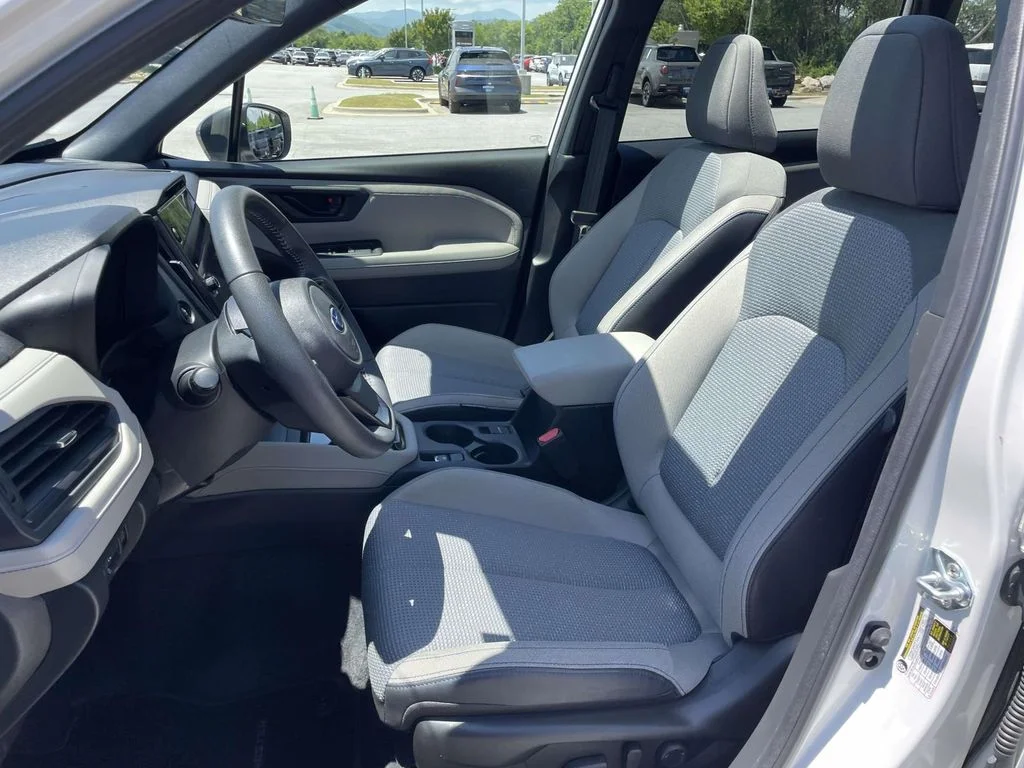 2025 Subaru Forester Premium - Photo 8