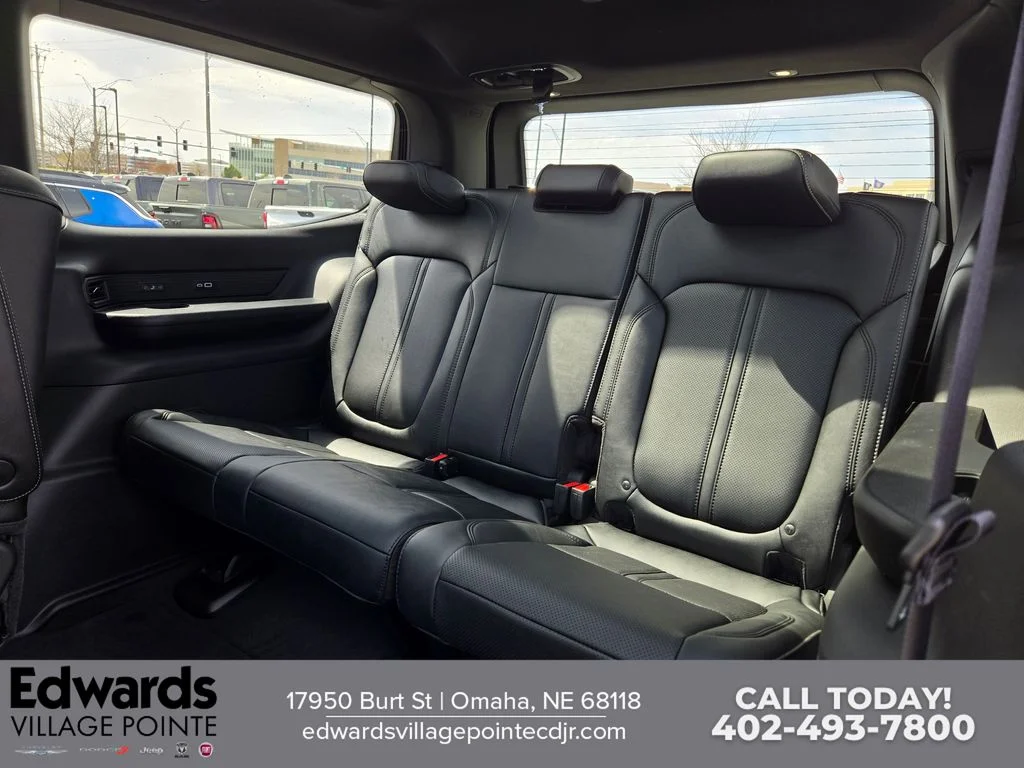New 2026 Baltic Gray Metallic Clearcoat Jeep Limited Reserve image 30