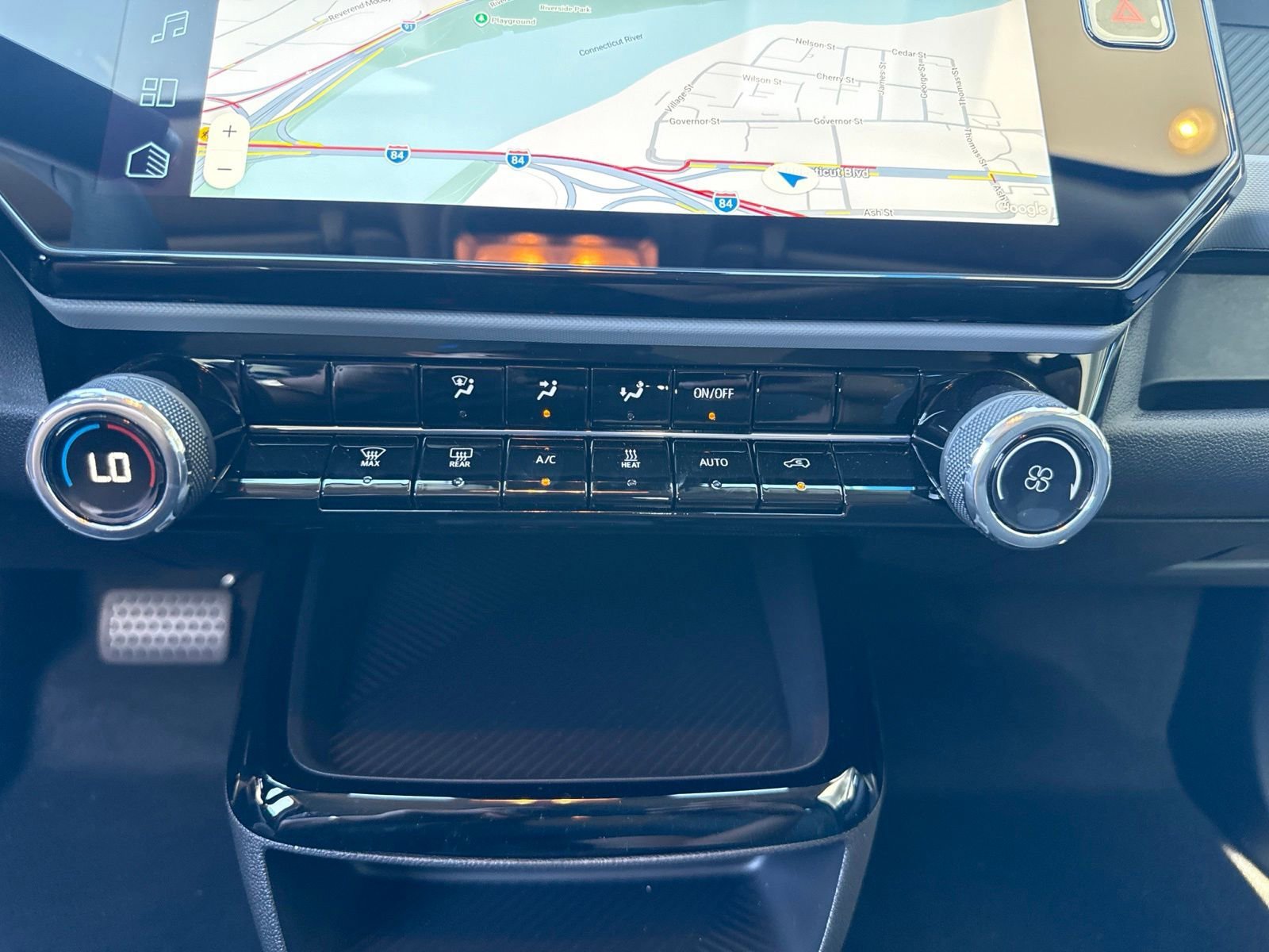 New 2027 Summit White Chevrolet LT image 23