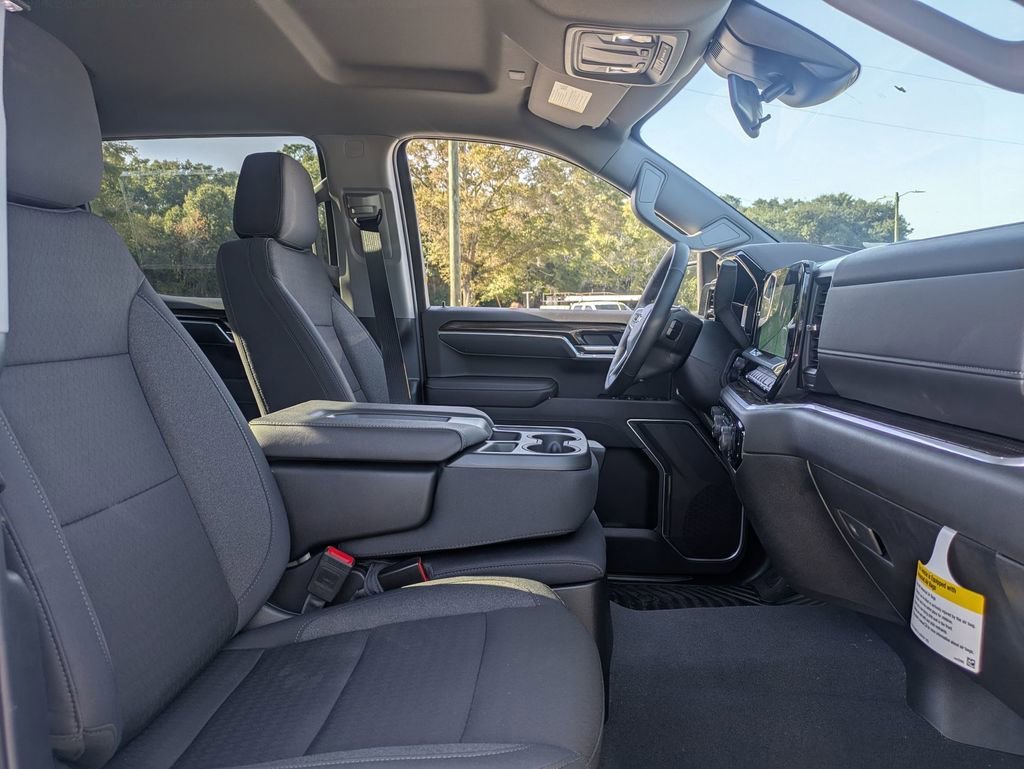 2025 Chevrolet Silverado 1500 LT - Photo 32