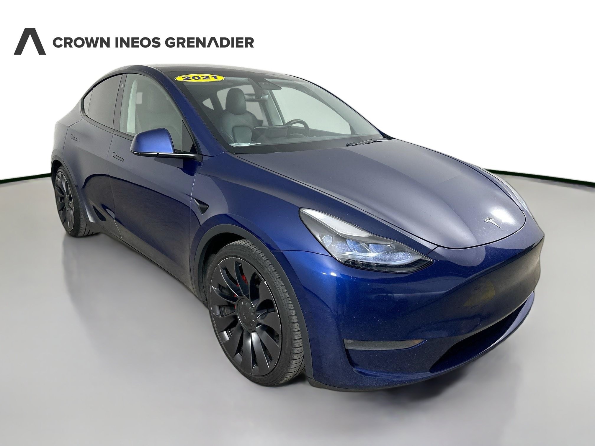 Used 2021  Tesla Performance image 3