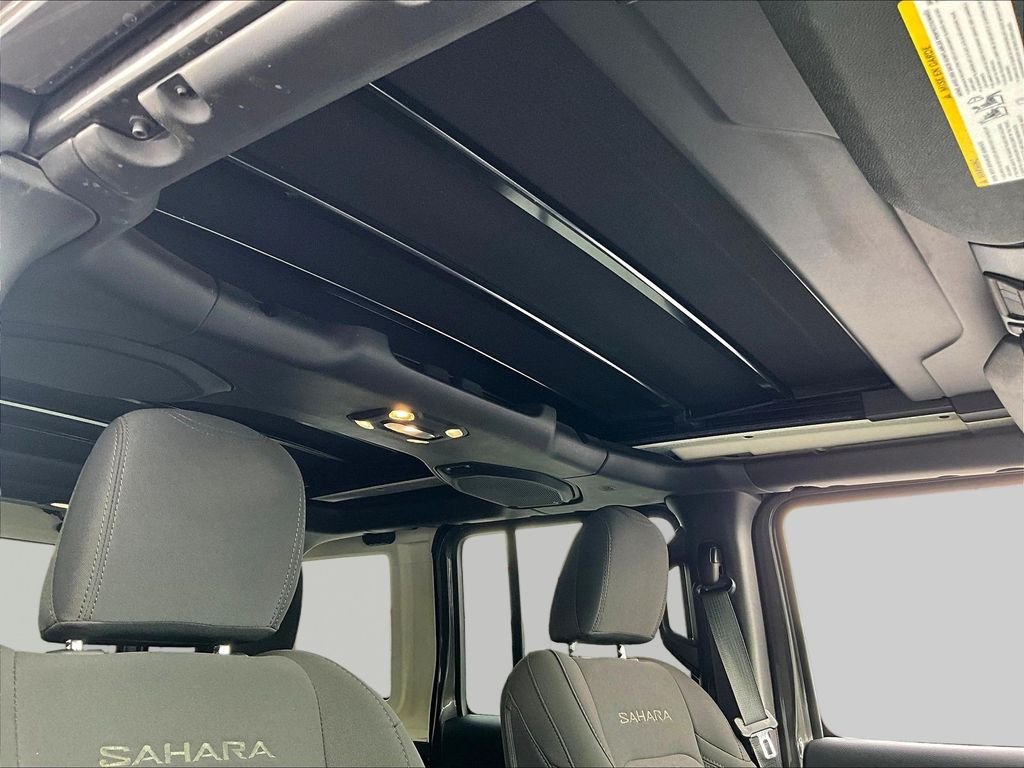 Used 2019 Gray Jeep Unlimited Sahara image 30