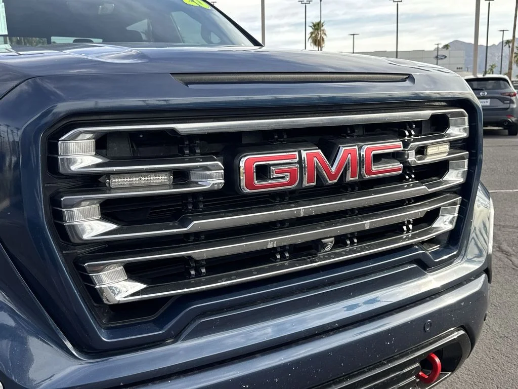 Used 2020 Blue GMC AT4 image 31