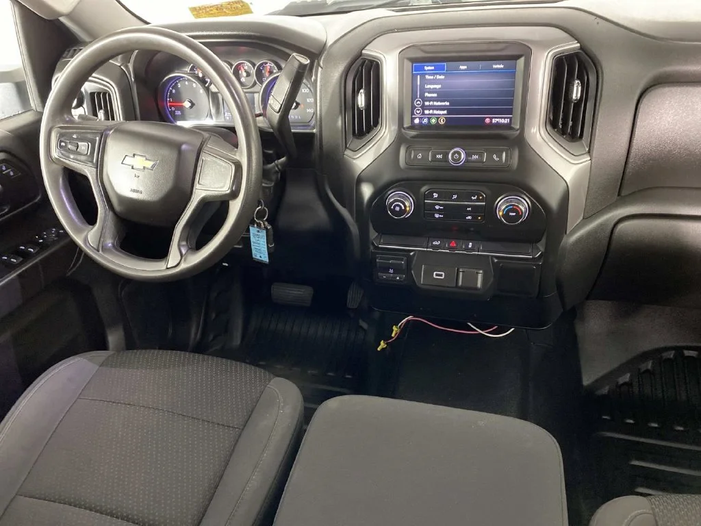 Used 2020 Summit White Chevrolet Work Truck image 13