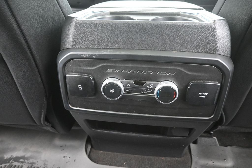 Used 2021 Silver Ford XLT image 10