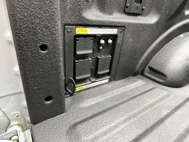 Used 2023 Avalanche Ford XLT image 34