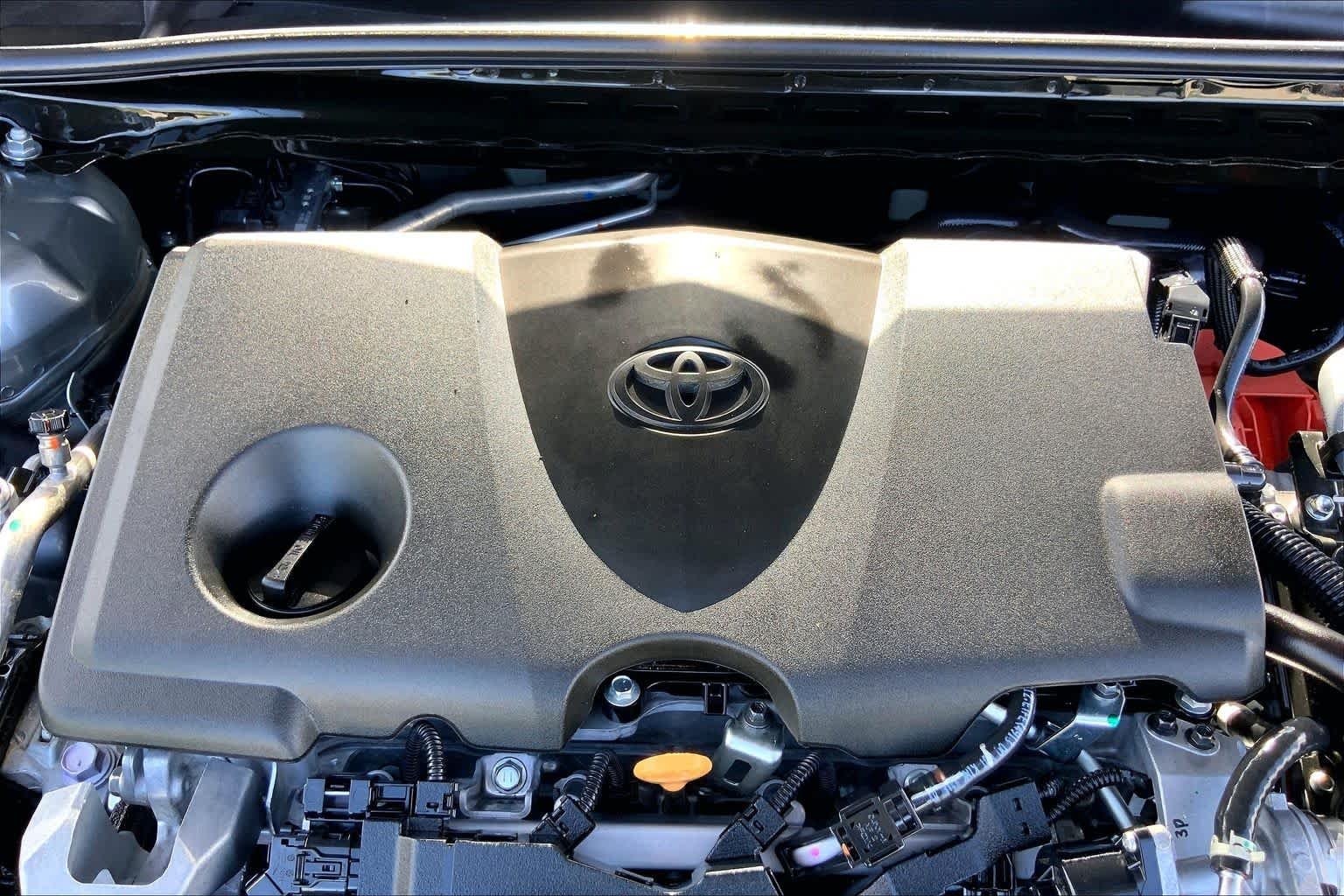 Used 2025 Heavy Metal Toyota SE image 32