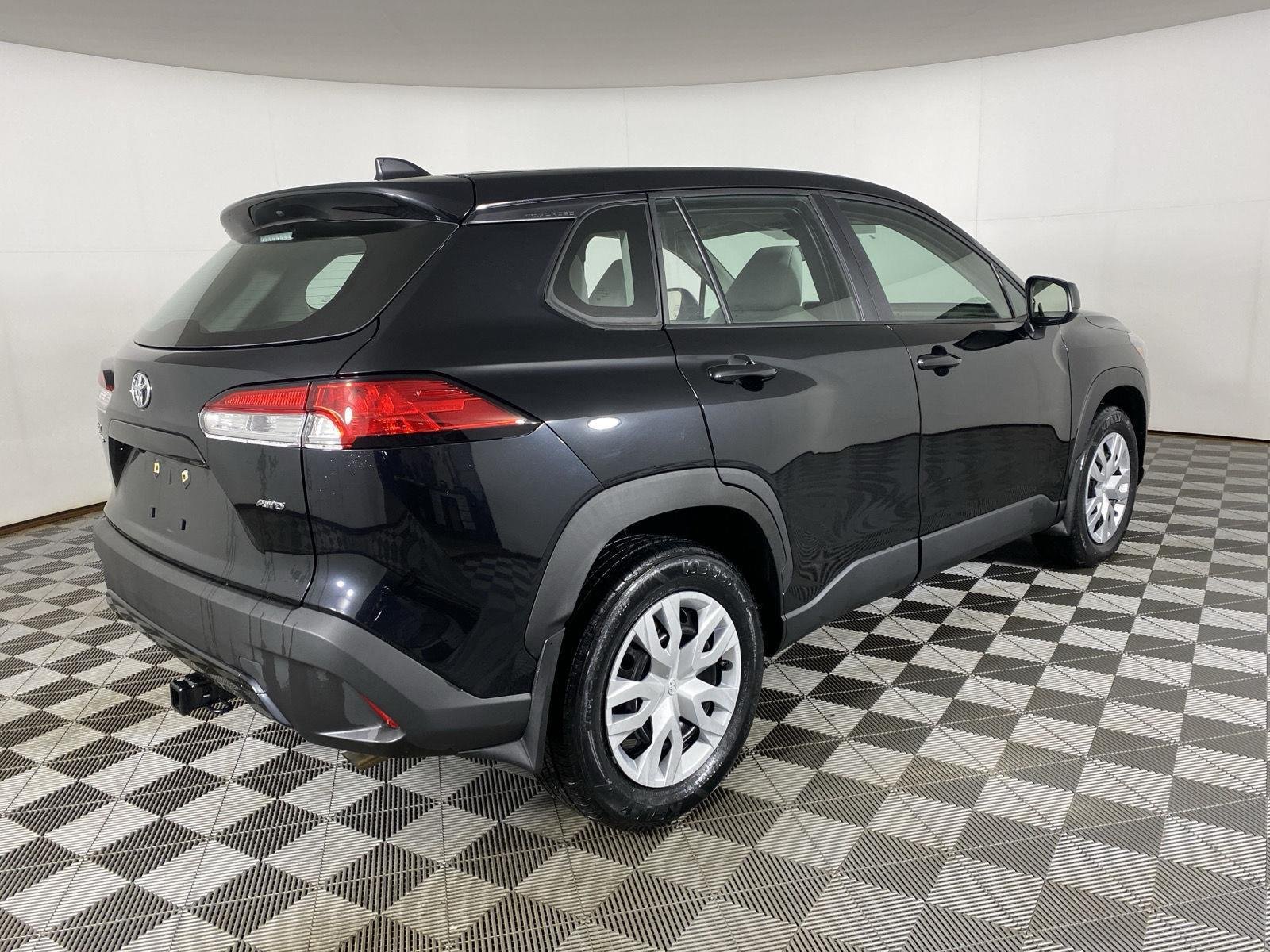 Used 2023 Jet Black Toyota L image 10