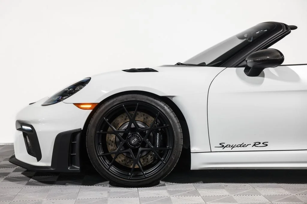 2024 Porsche 718 Spyder RS - Photo 17
