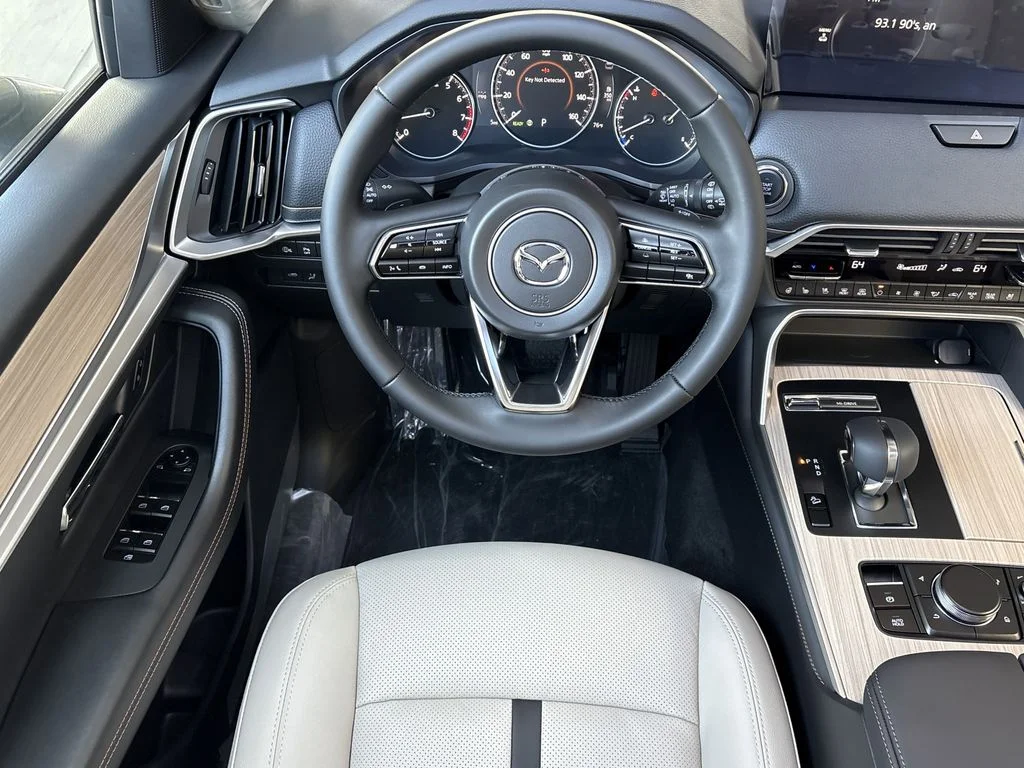 New 2026 Platinum Quartz Metallic Mazda 3.3 Turbo Preferred AWD image 13