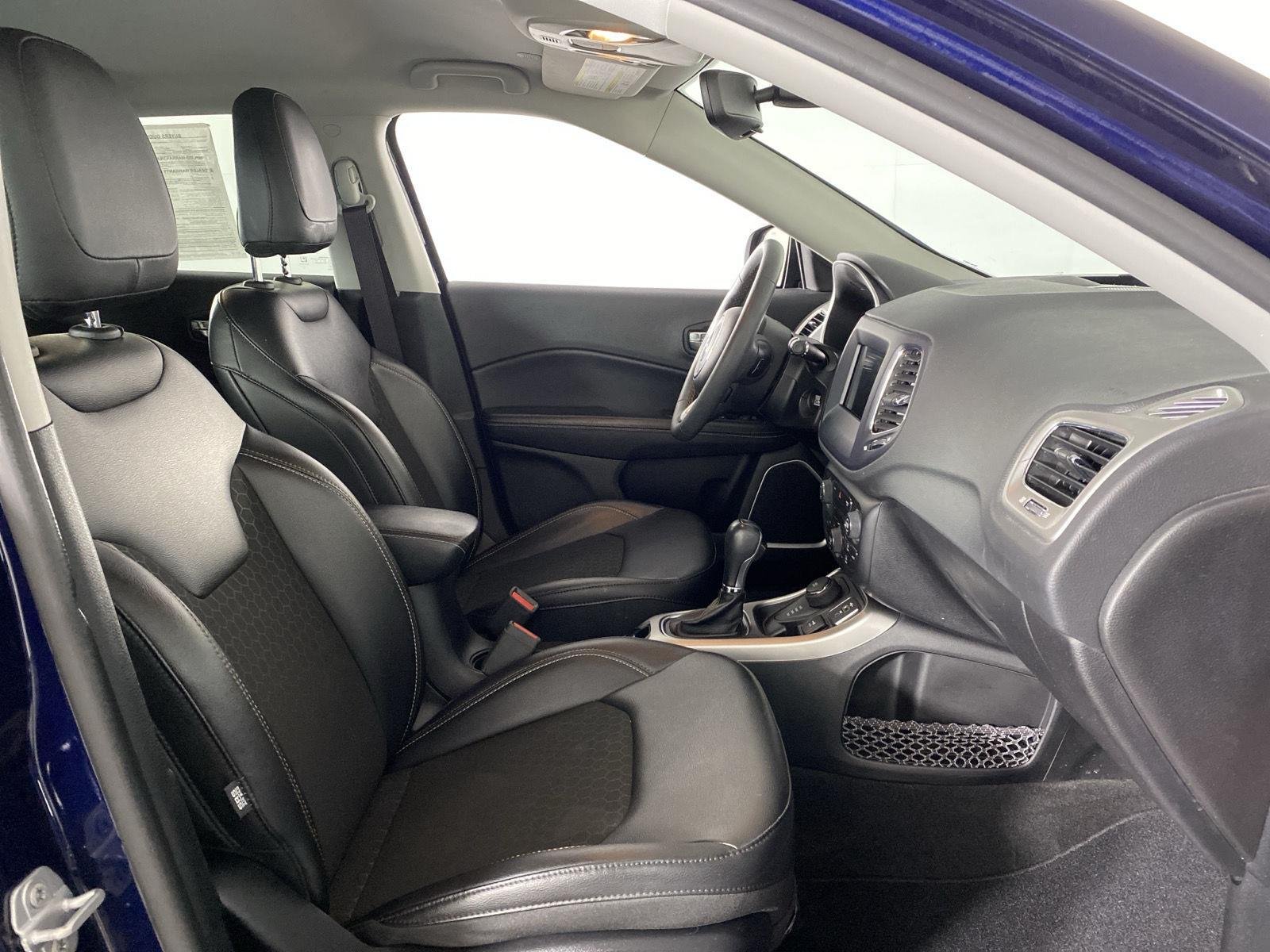 Used 2021 Jazz Blue Pearlcoat Jeep Latitude image 24