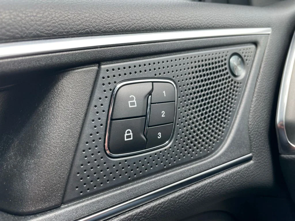 Used 2023 White Metallic Ford ST image 23