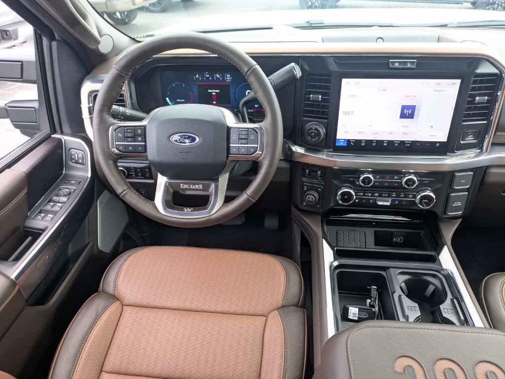 New 2026 Star White Metallic Tri-Coat Ford F-250® King Ranch® image 39