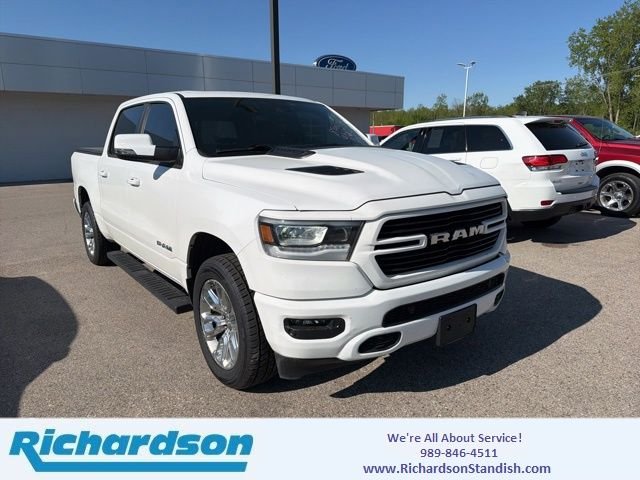 2024 RAM 1500 Laramie 4x4 Crew Cab 5'7's photo