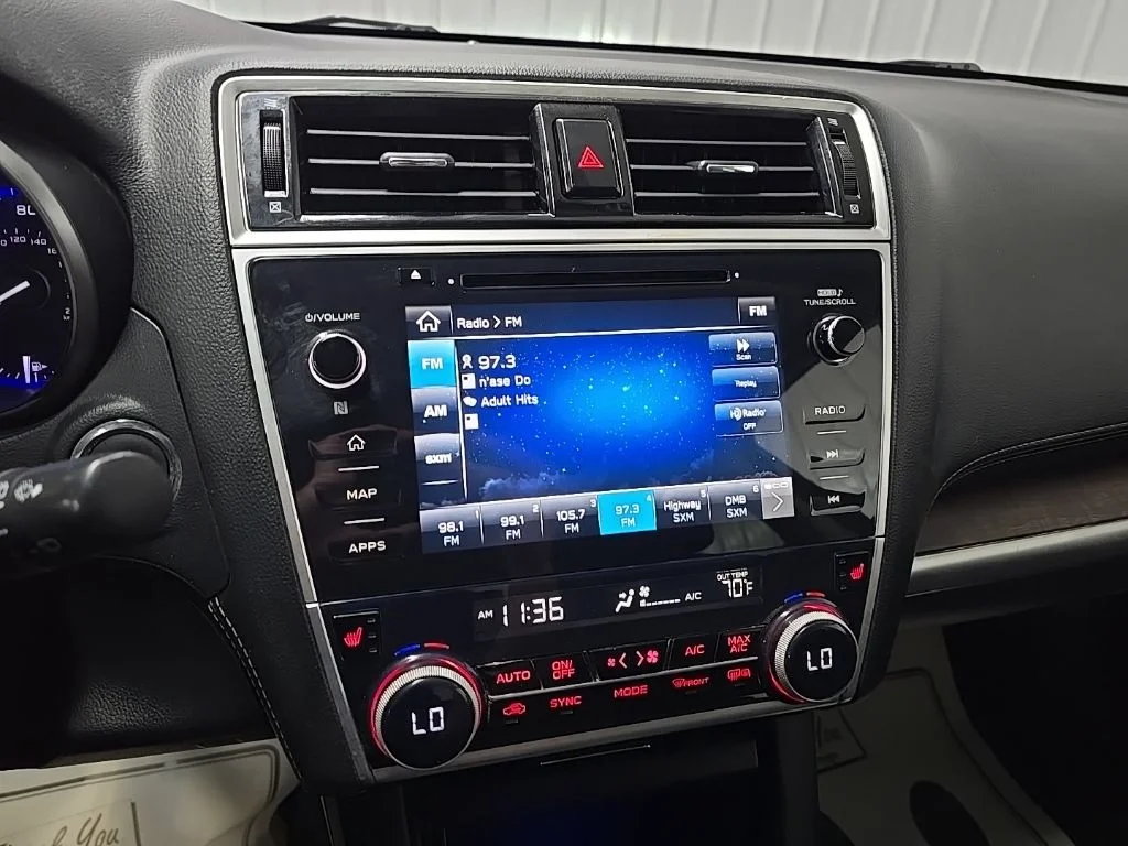 Used 2018 Black Subaru 2.5i image 28