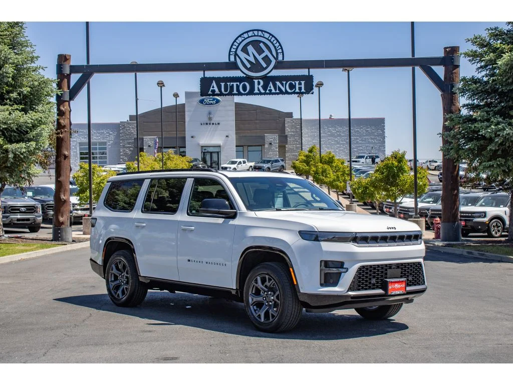 New 2026 Bright White Clearcoat Jeep Limited Altitude image 1