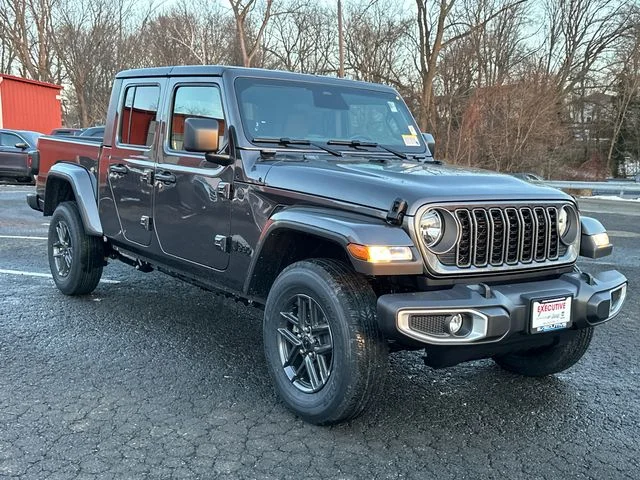 New 2026 Granite Crystal Metallic Clear-Coat Exterior Paint Jeep Sport S image 5