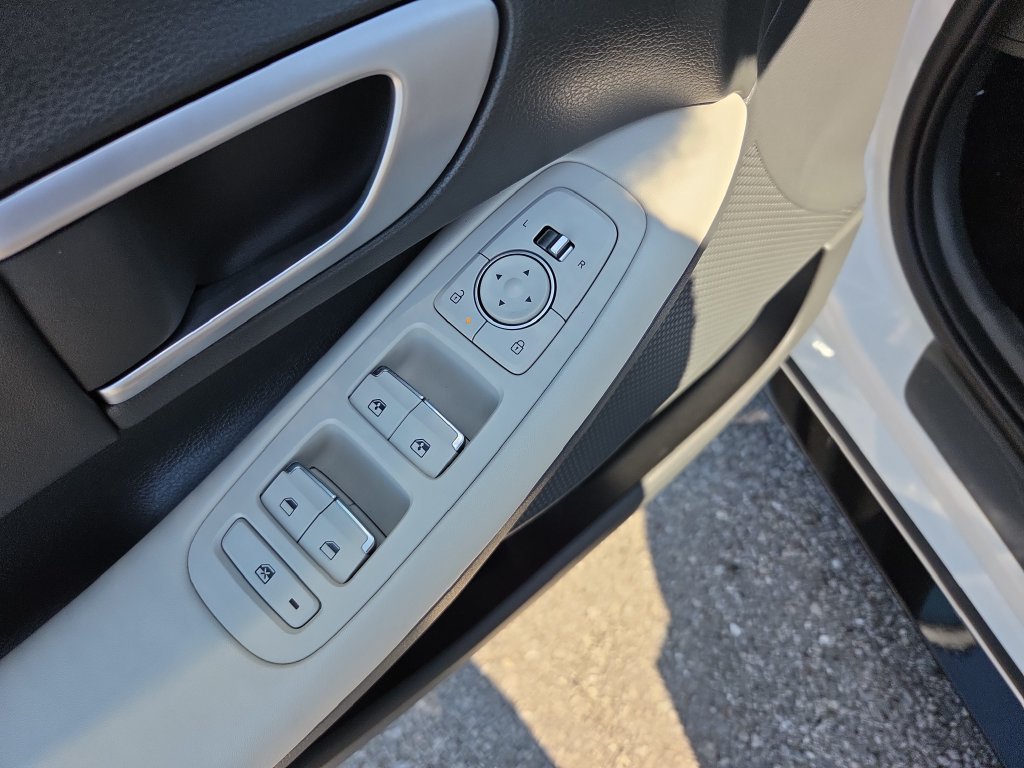 2024 Hyundai Sonata SEL - Photo 18