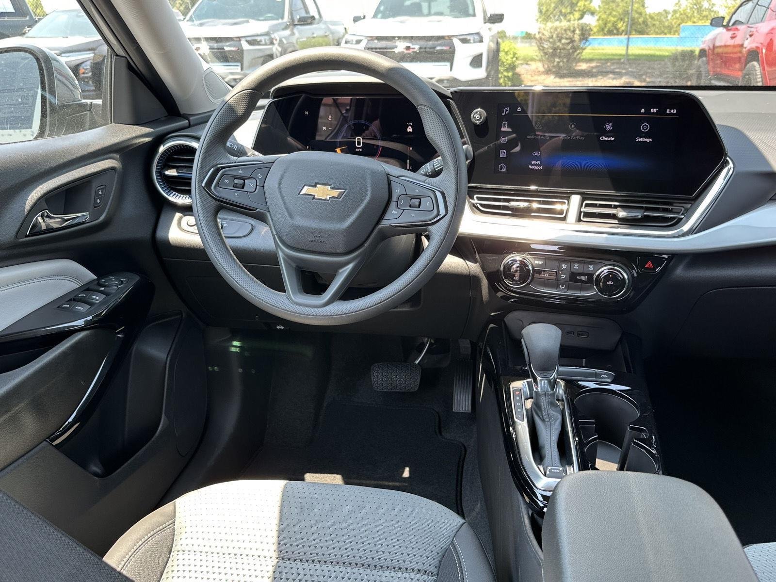 2026 Chevrolet Trax LT - Photo 22