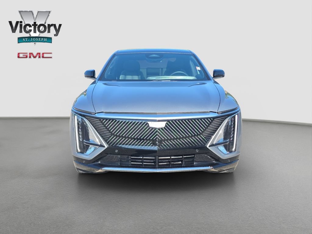 Used 2024 Cadillac LYRIQ Tech with VIN 1GYKPMRKXRZ138857 for sale in Kansas City