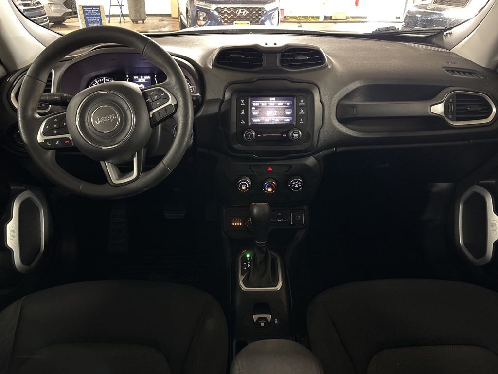 Used 2019 White Jeep Sport image 10