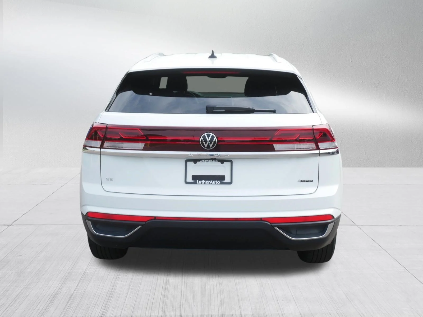 Used 2024 Pure White Volkswagen 2.0T SE image 6
