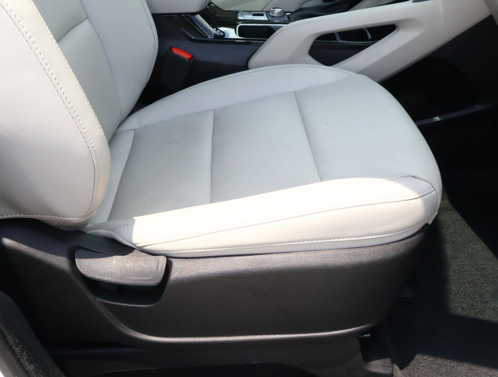2025 Kia Telluride S - Photo 17