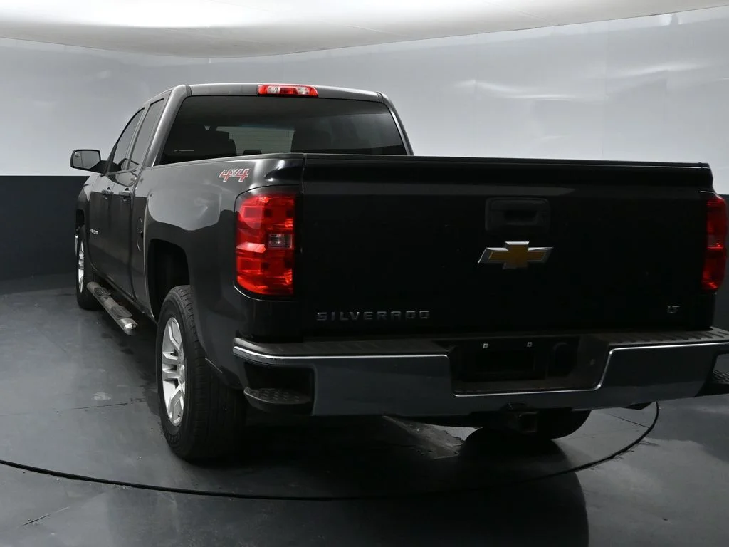 Used 2014 Gray Chevrolet LT image 3
