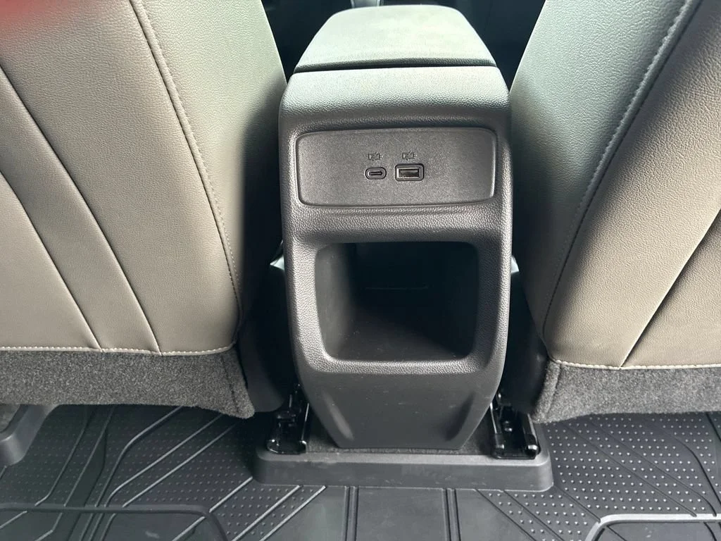 Used 2026 Cacti Green Chevrolet ACTIV image 30