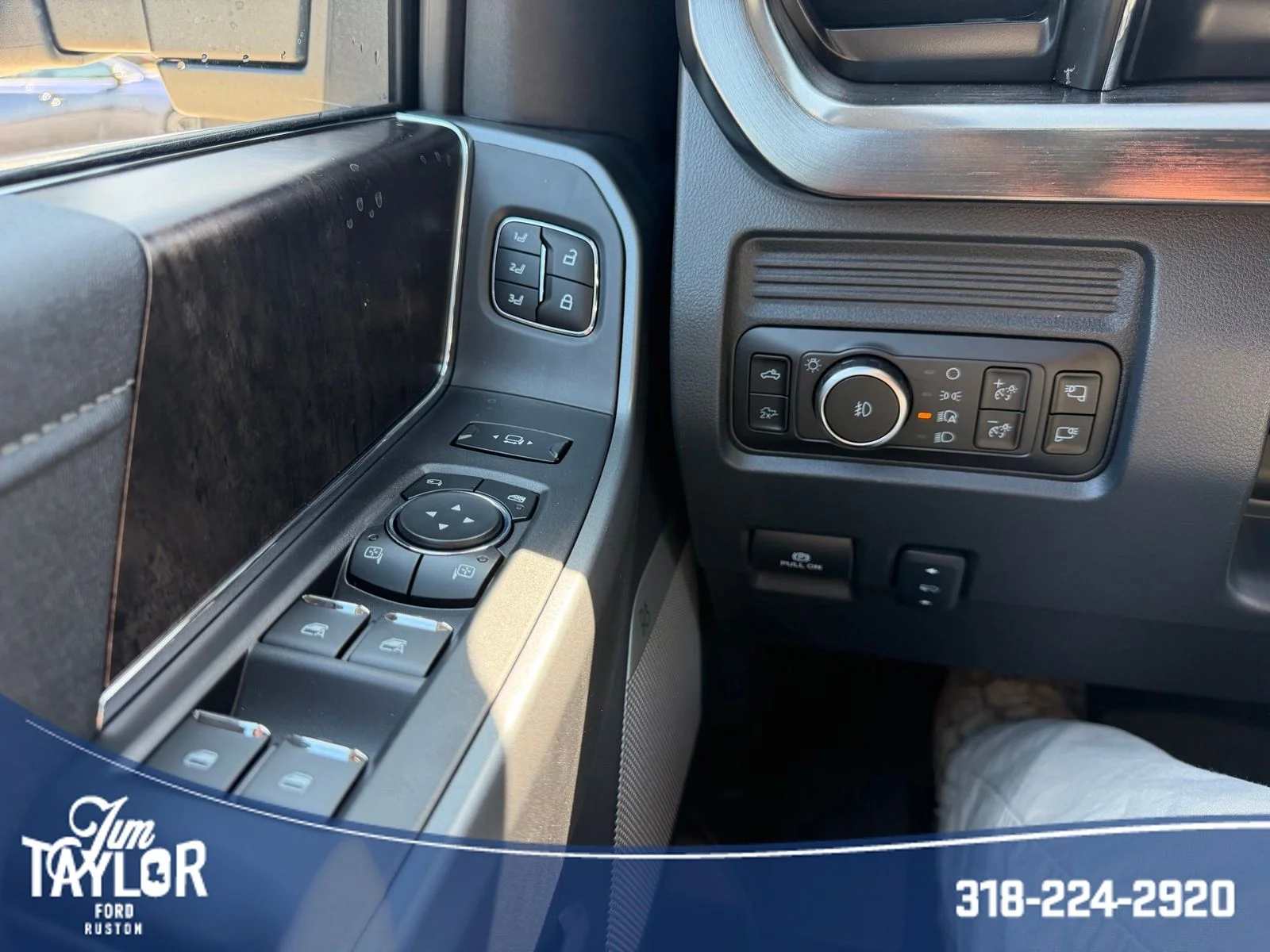 New 2026 Avalanche Ford F-250® Lariat® image 14