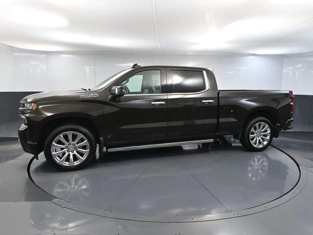 Used 2020 Brown Chevrolet High Country image 11