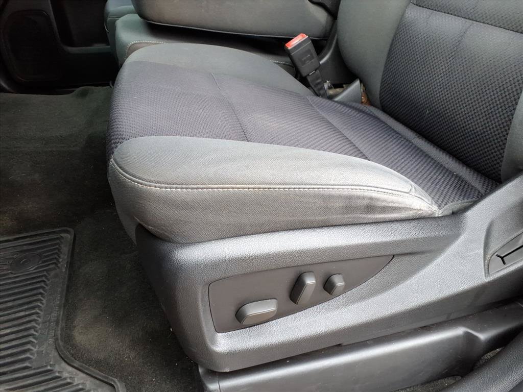 Used 2014 Red Chevrolet LT image 17