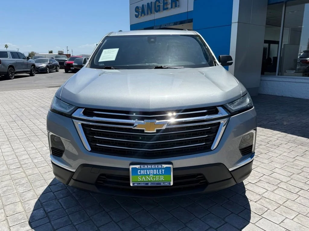 Used 2023 Sterling Gray Metallic Chevrolet LT Cloth image 3