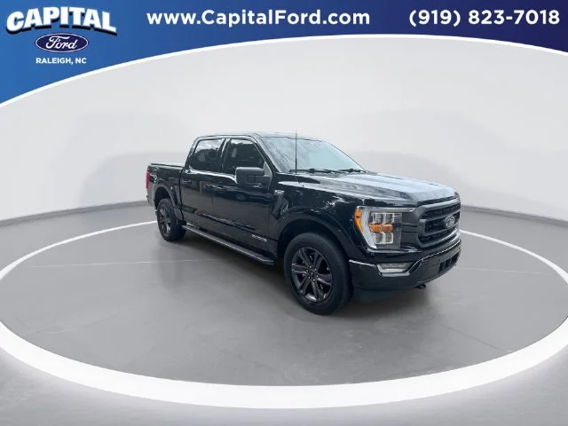 Used 2023 Black Ford XLT image 2