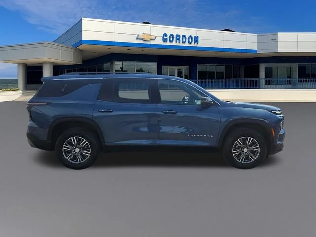 Used 2024 Lakeshore Blue Metallic Chevrolet LT image 7