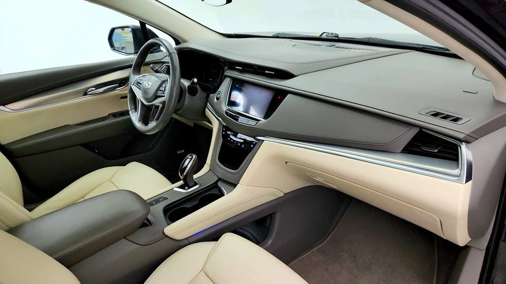 Used 2018 Dark Granite Metallic Cadillac FWD 4dr Premium Luxury w/ 20