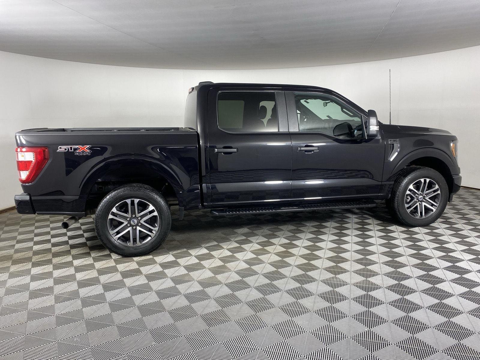 Used 2023 Agate Black Ford XL image 8