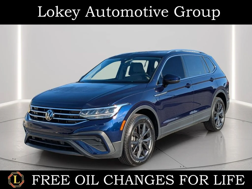 Certified Used 2023 Blue Volkswagen 2.0T SE image 1