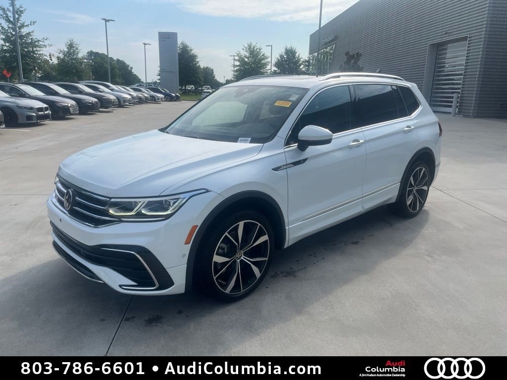 Used 2022 White Volkswagen 2.0T SEL R-Line image 2