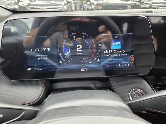 New 2026 Mosaic Black Metallic Chevrolet RS image 32