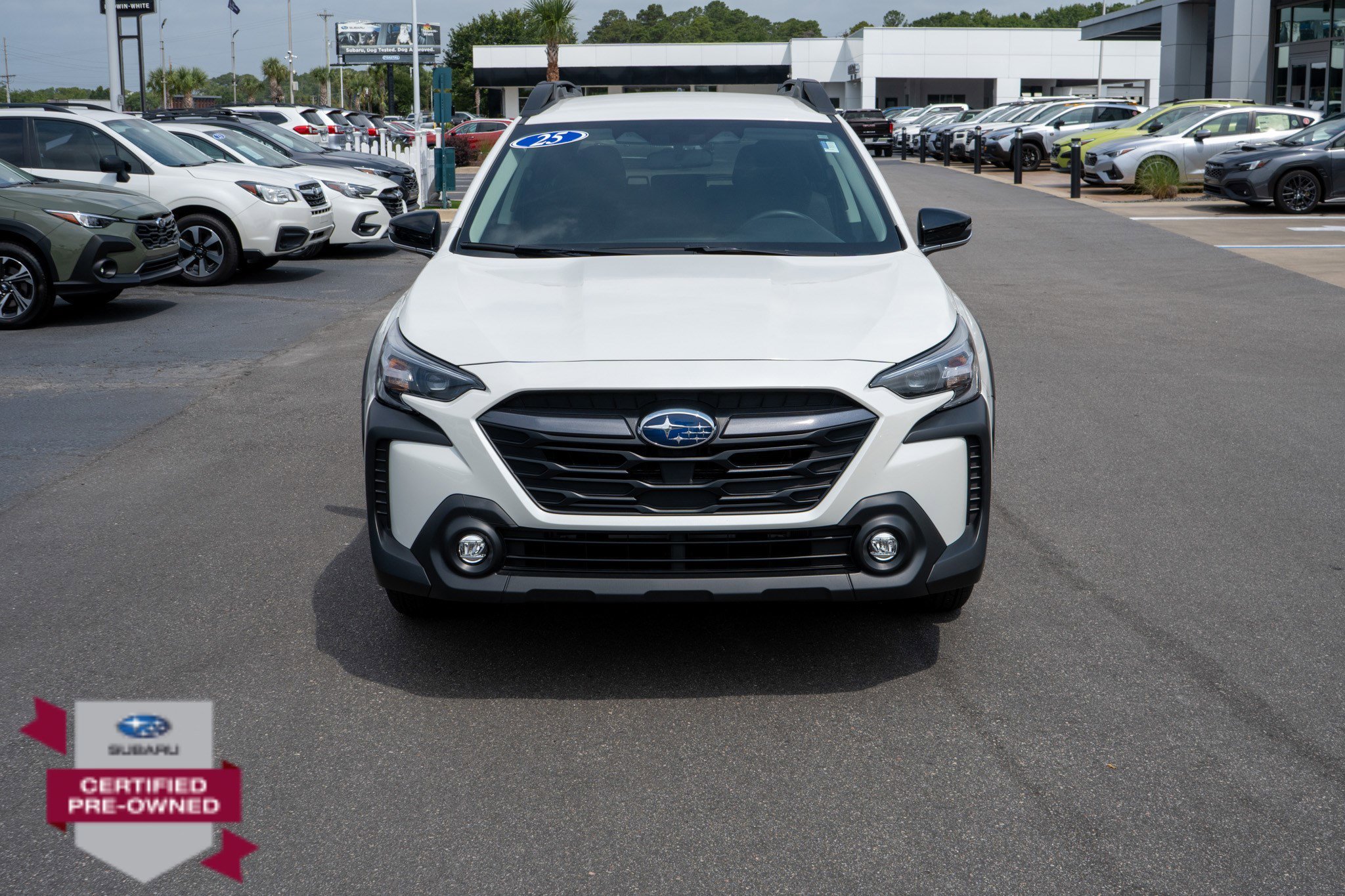 Used 2025 Crystal White Pearl Subaru Premium image 8