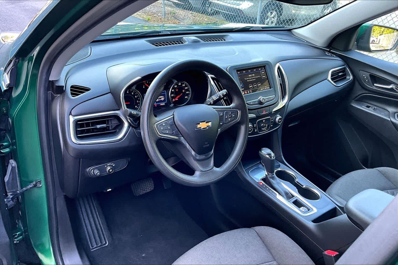 Used 2019 Ivy Metallic Chevrolet LT image 17