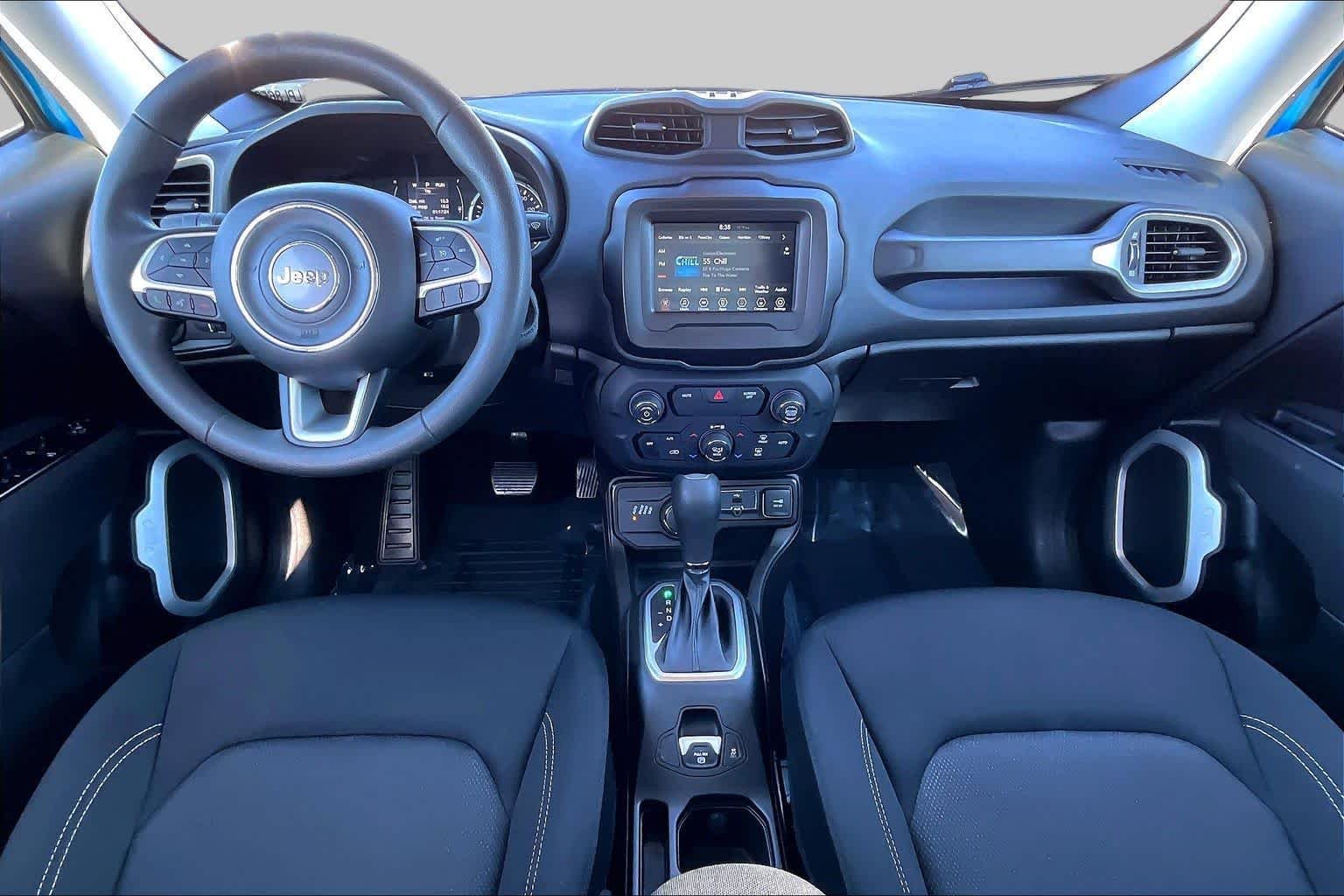 Used 2020 Brilliant Blue Metallic Clear Coat Jeep Jeepster image 15