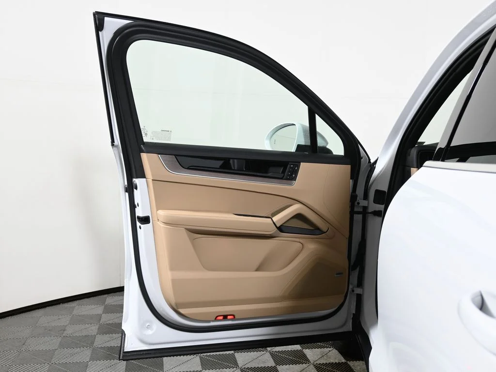2026 Porsche Cayenne Base - Photo 30