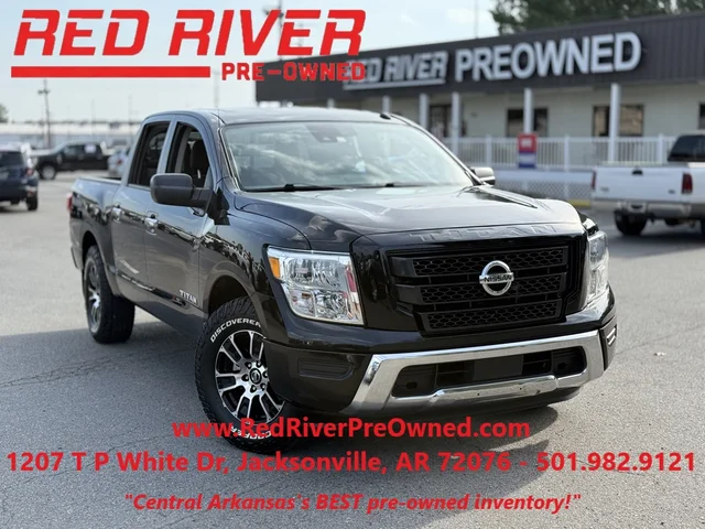 2021 Nissan Titan SV