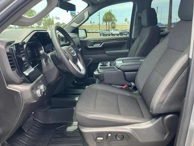 Used 2026 Silver GMC Elevation image 20