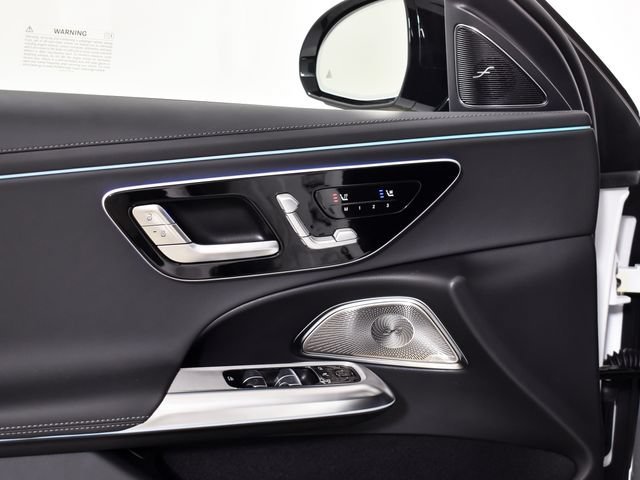 New 2026 MANUFAKTUR Moonlight White Metallic Mercedes-Benz E 53 AMG® image 76