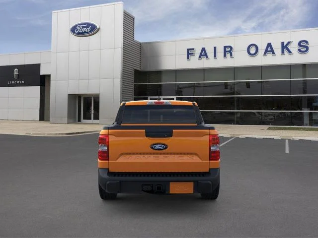New 2026 Orange Fury Metallic Tri-Coat Ford XLT image 5