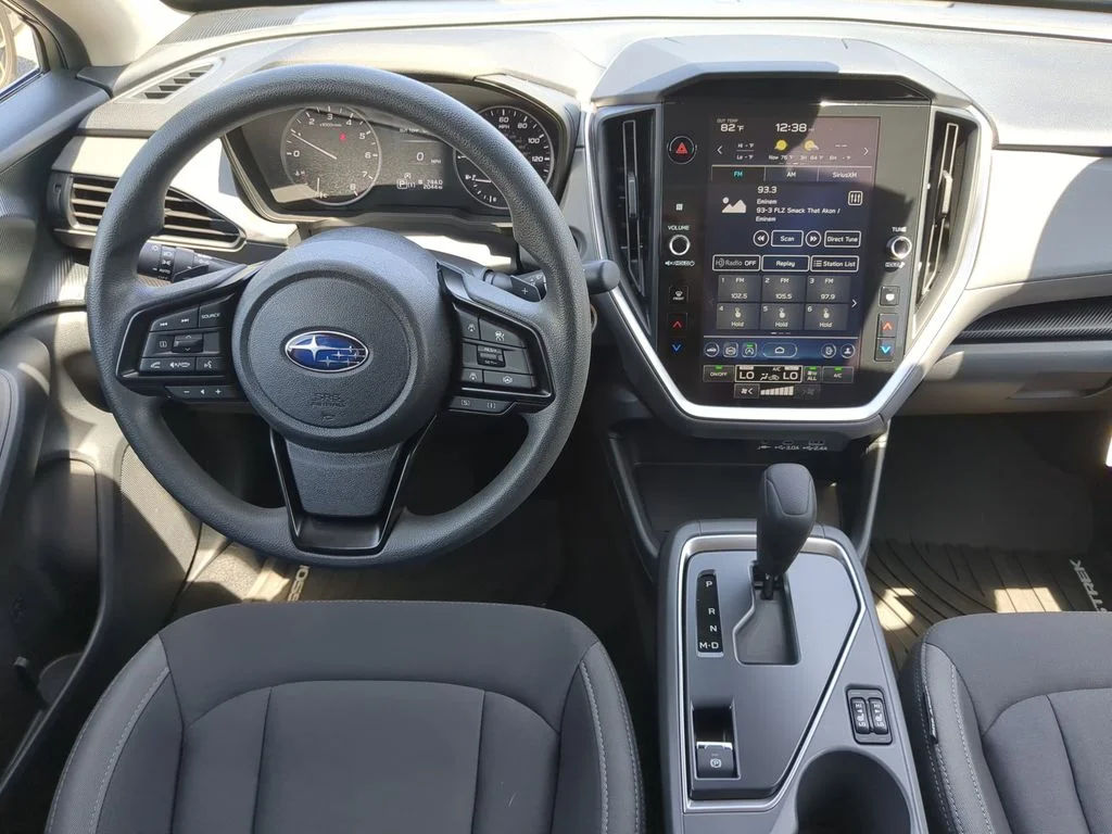 2025 Subaru Crosstrek Premium - Photo 12