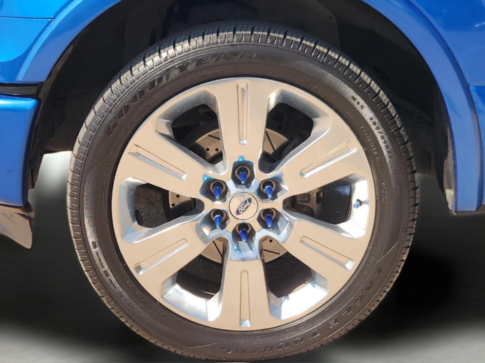 Used 2015  Ford XL image 10